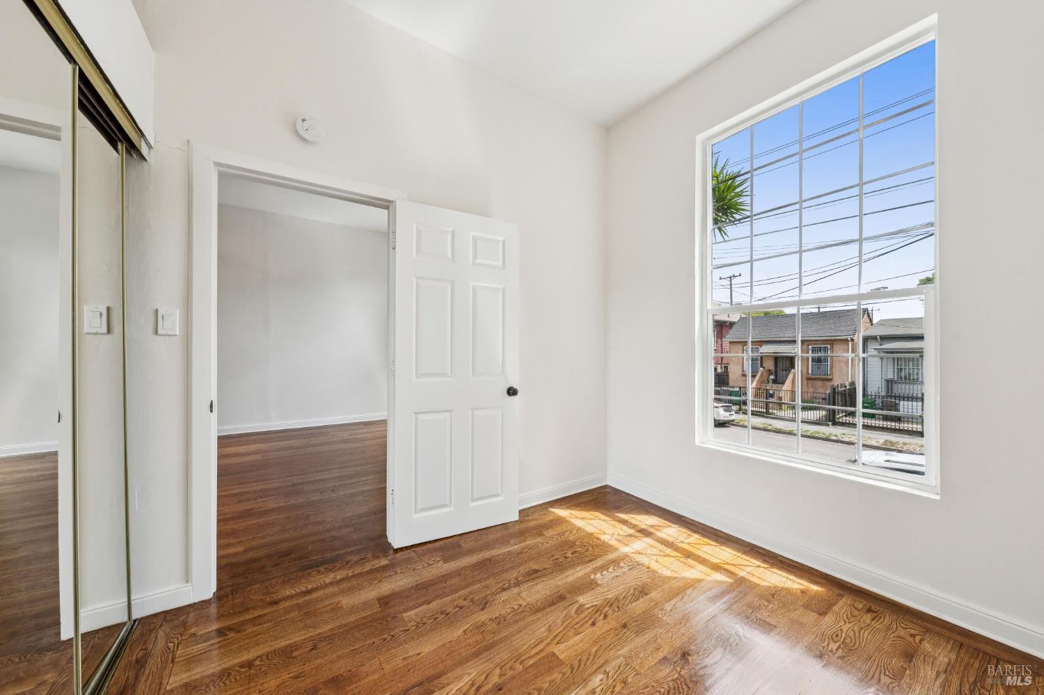 2529 Filbert Street Oakland, CA 94607 - Photo 16 of 32