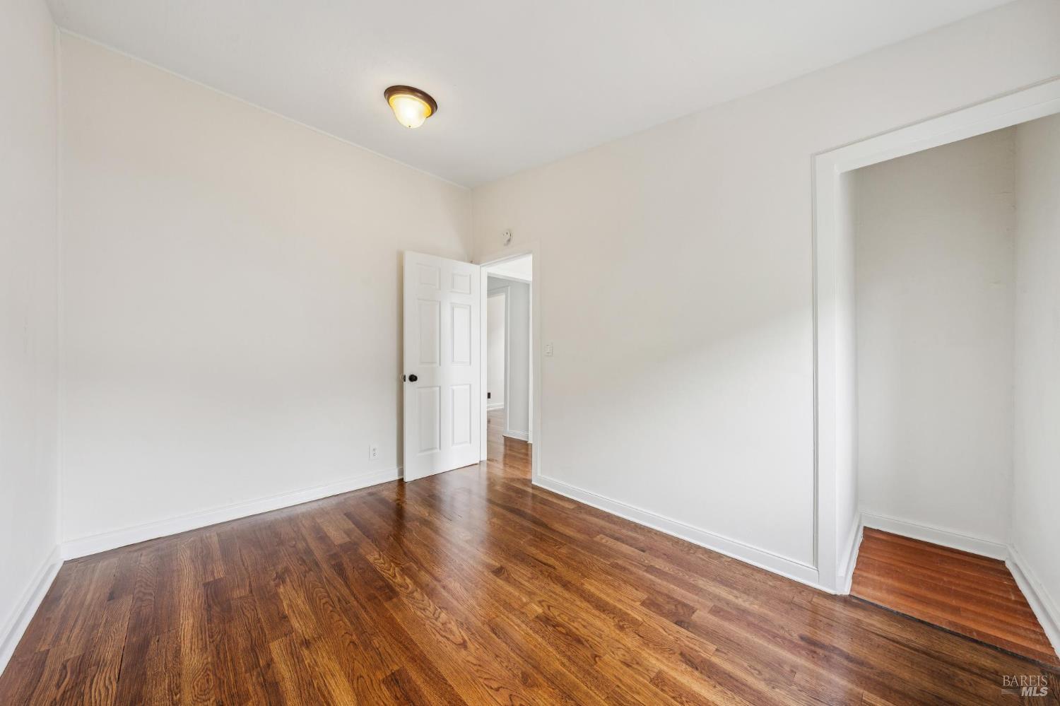 2529 Filbert Street Oakland, CA 94607 - Photo 19 of 32