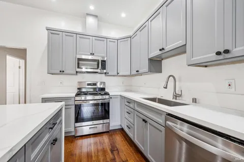 $589,000 | 2529 Filbert Street, Oakland, CA 94607