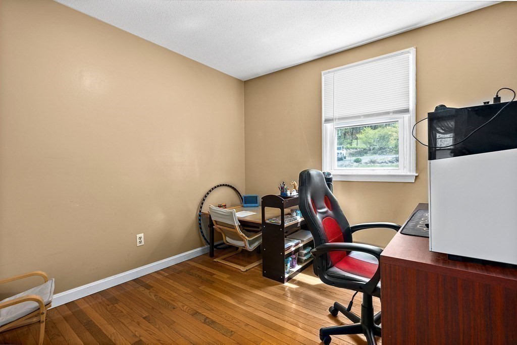 7 High Street Georgetown, MA 01833 - Photo 12 of 25 Gallery Image 12