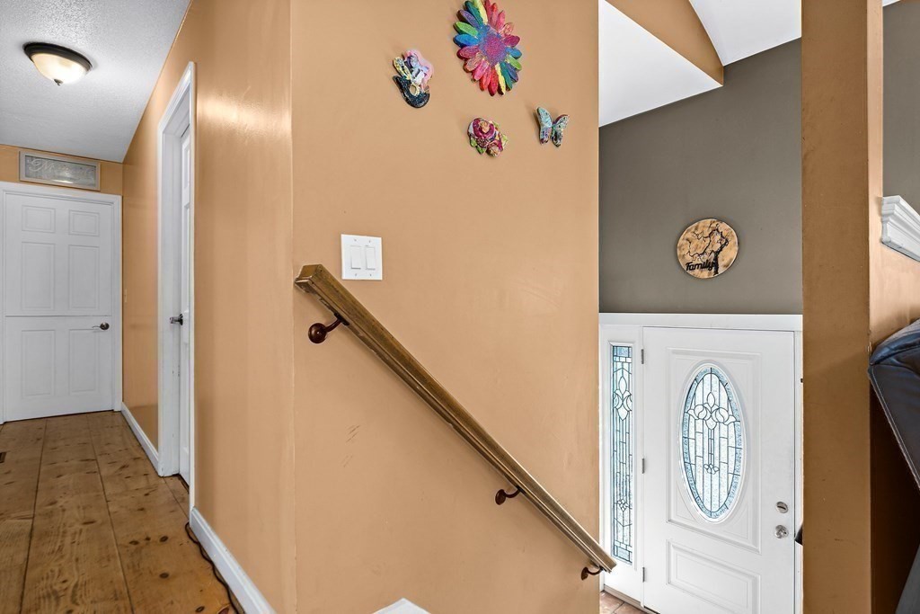 7 High Street Georgetown, MA 01833 - Photo 15 of 25 Gallery Image 15