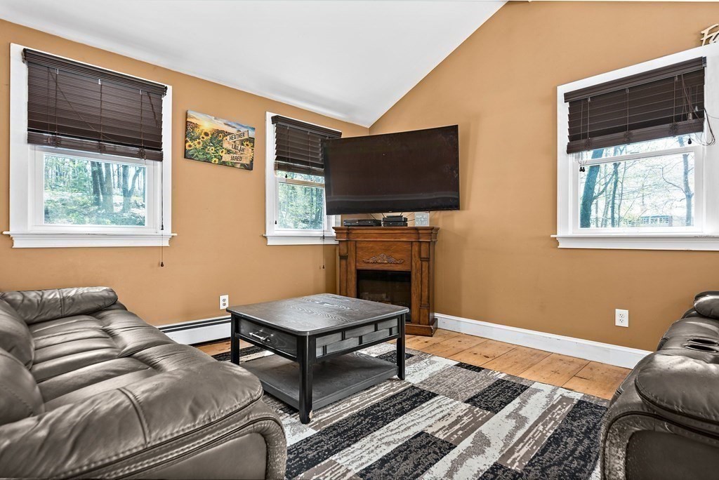 7 High Street Georgetown, MA 01833 - Photo 2 of 25 Gallery Image 2
