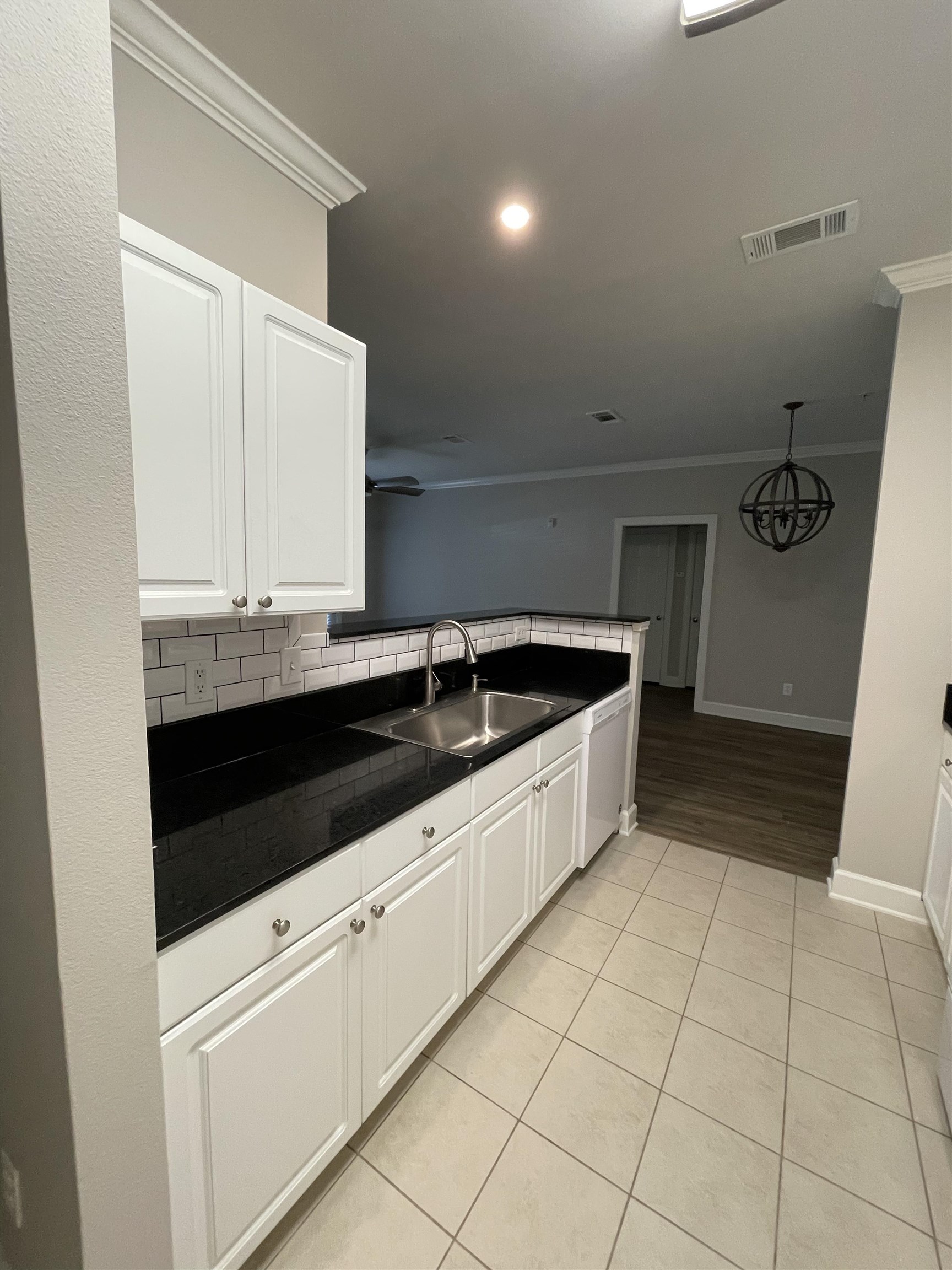 450 Park Avenue, Unit 710 Foley, AL 36535 - Photo 6 of 23