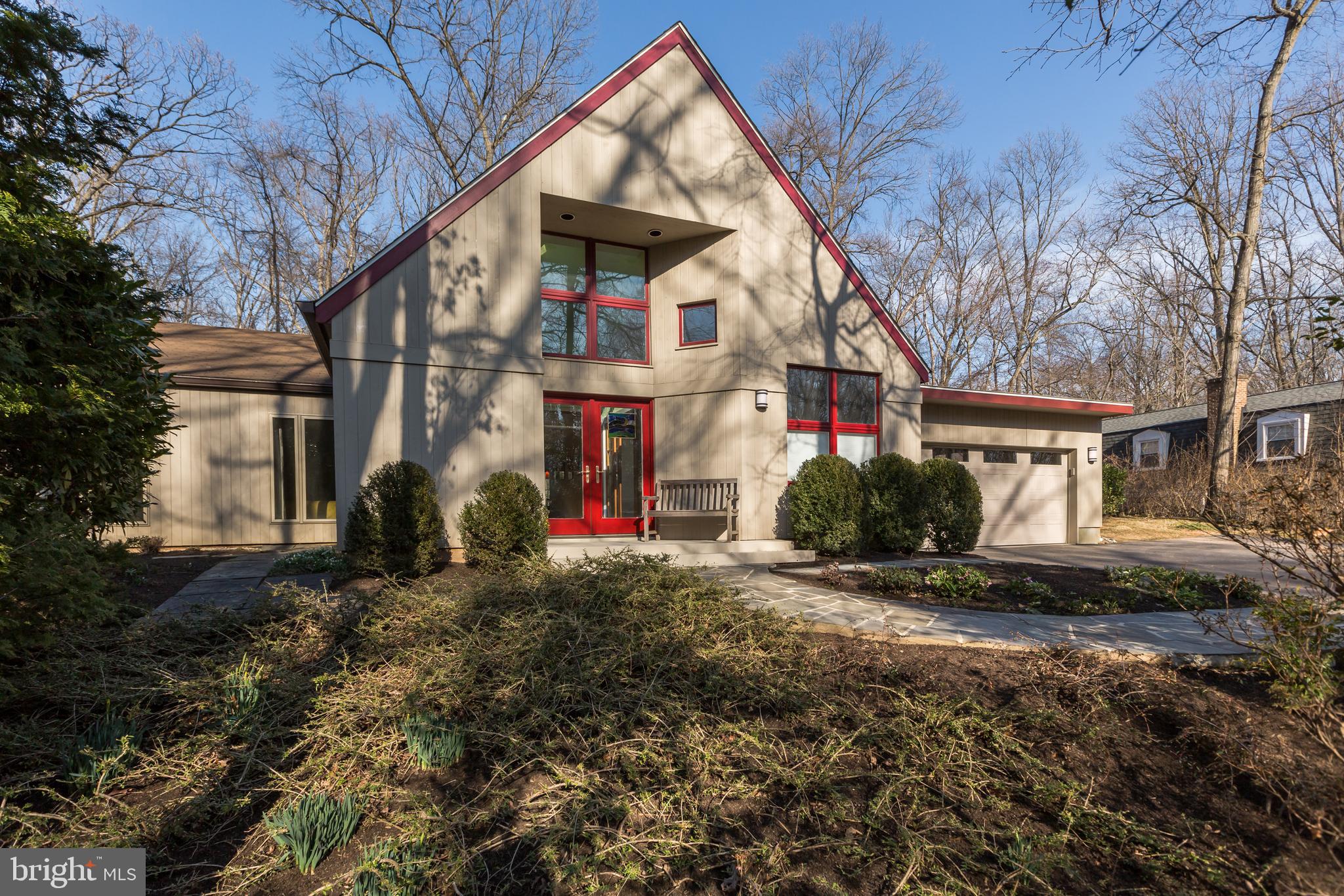 11814 State Rte 4707 Reston, VA 20191 - Photo 1 of 68