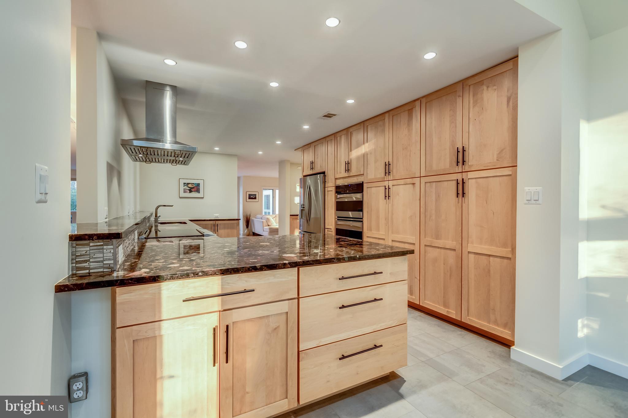 11814 State Rte 4707 Reston, VA 20191 - Photo 8 of 68