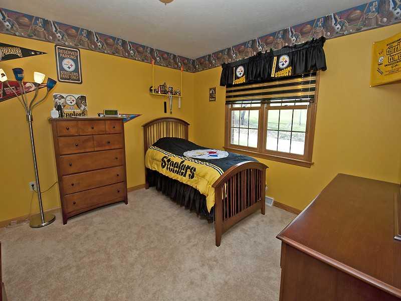 650 Allison Hollow Road Houston, PA 15342 - Photo 22 of 24 Bedroom.