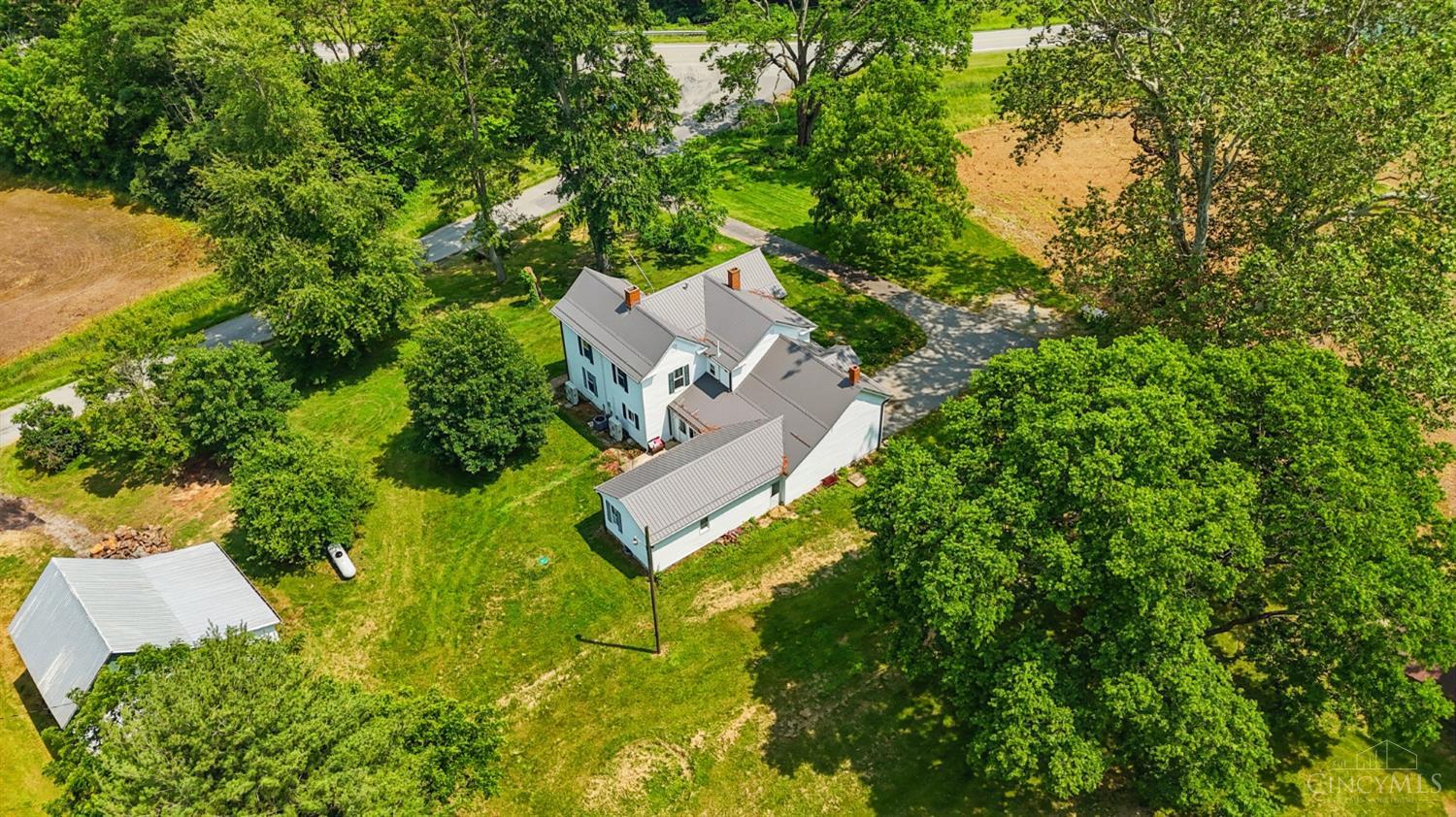 1811 Crampton Road Lynchburg, OH 45142 - Photo 3 of 48 Gallery Image 3