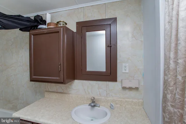 $119,900 | 126 West White Street, Summit Hill, PA 18250