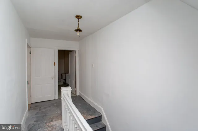 $119,900 | 126 West White Street, Summit Hill, PA 18250