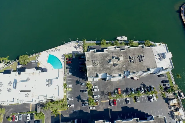 an aerial view of lake residential house with outdoor space