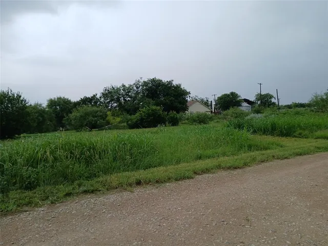 $12,500 | 615 Overall Street, Coleman, TX 76834