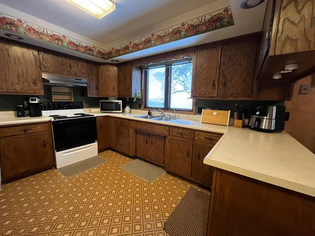 $169,000 | 514 Fir Avenue, Westbrook, MN 56183