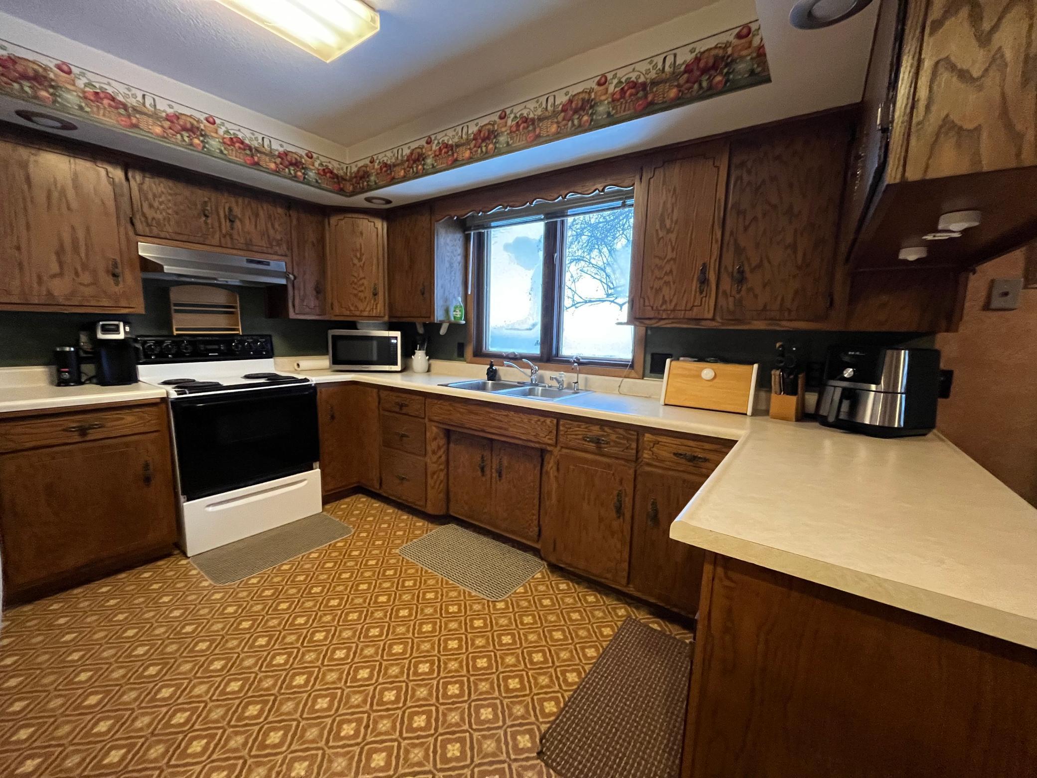 514 Fir Avenue Westbrook, MN 56183 - Photo 13 of 28