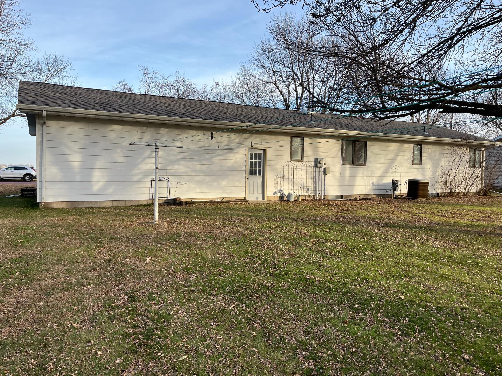 514 Fir Avenue Westbrook, MN 56183 - Photo 7 of 28