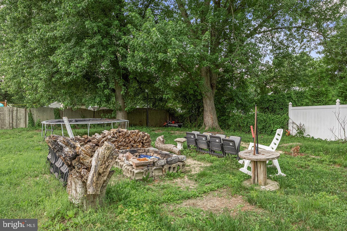 235 Waterford-Blue Anchor Road Hammonton, NJ 08037 - Photo 27 of 29 a view of a chair and table in the yard