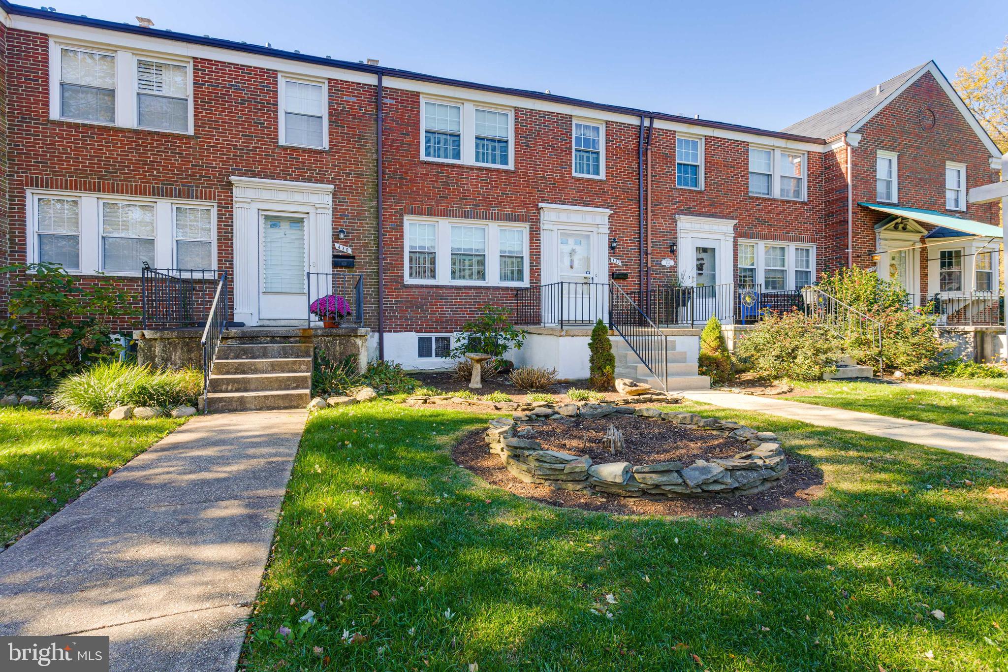432 Academy Road Baltimore, MD 21228 - Photo 1 of 36