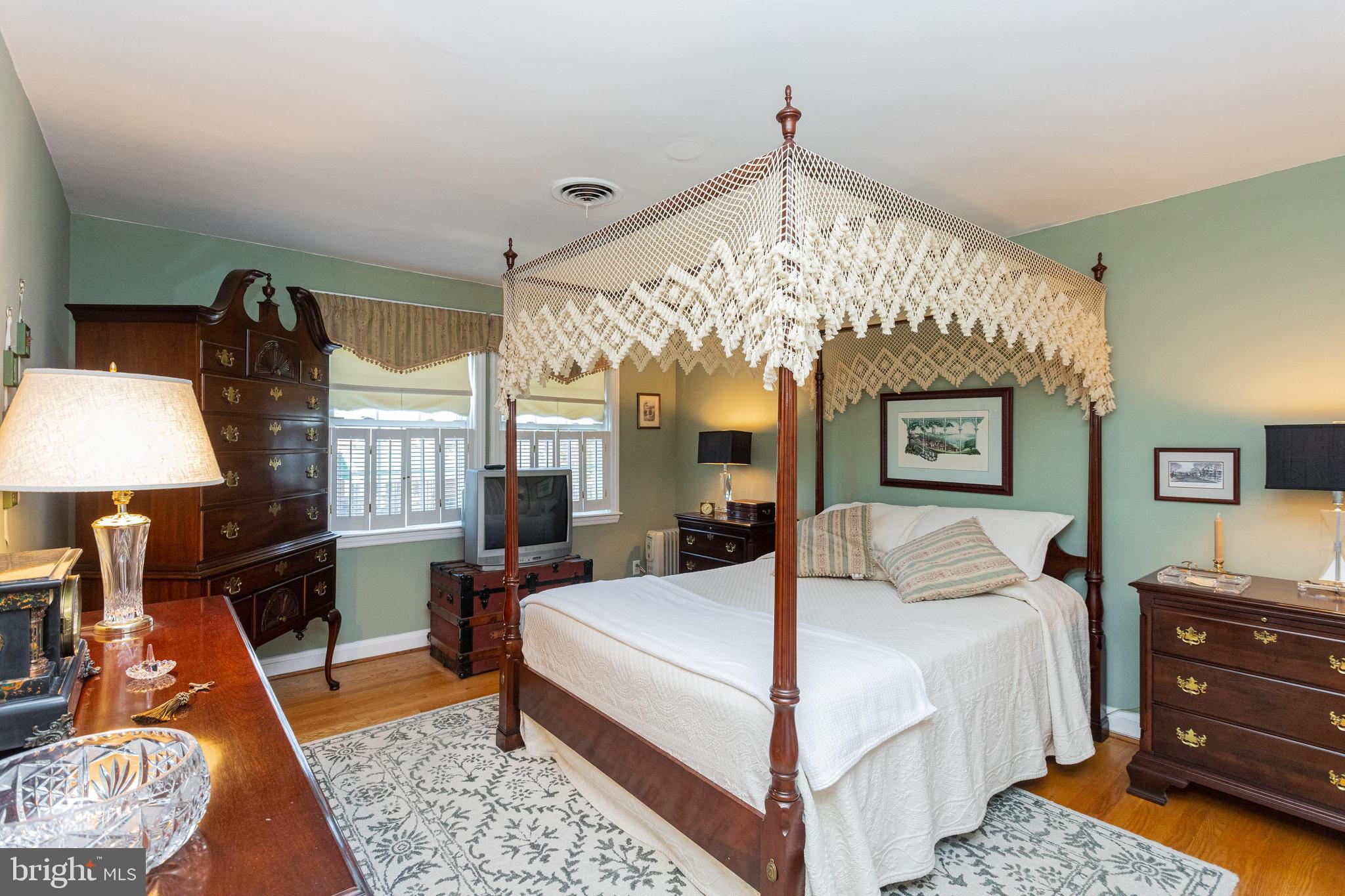 432 Academy Road Baltimore, MD 21228 - Photo 17 of 36
