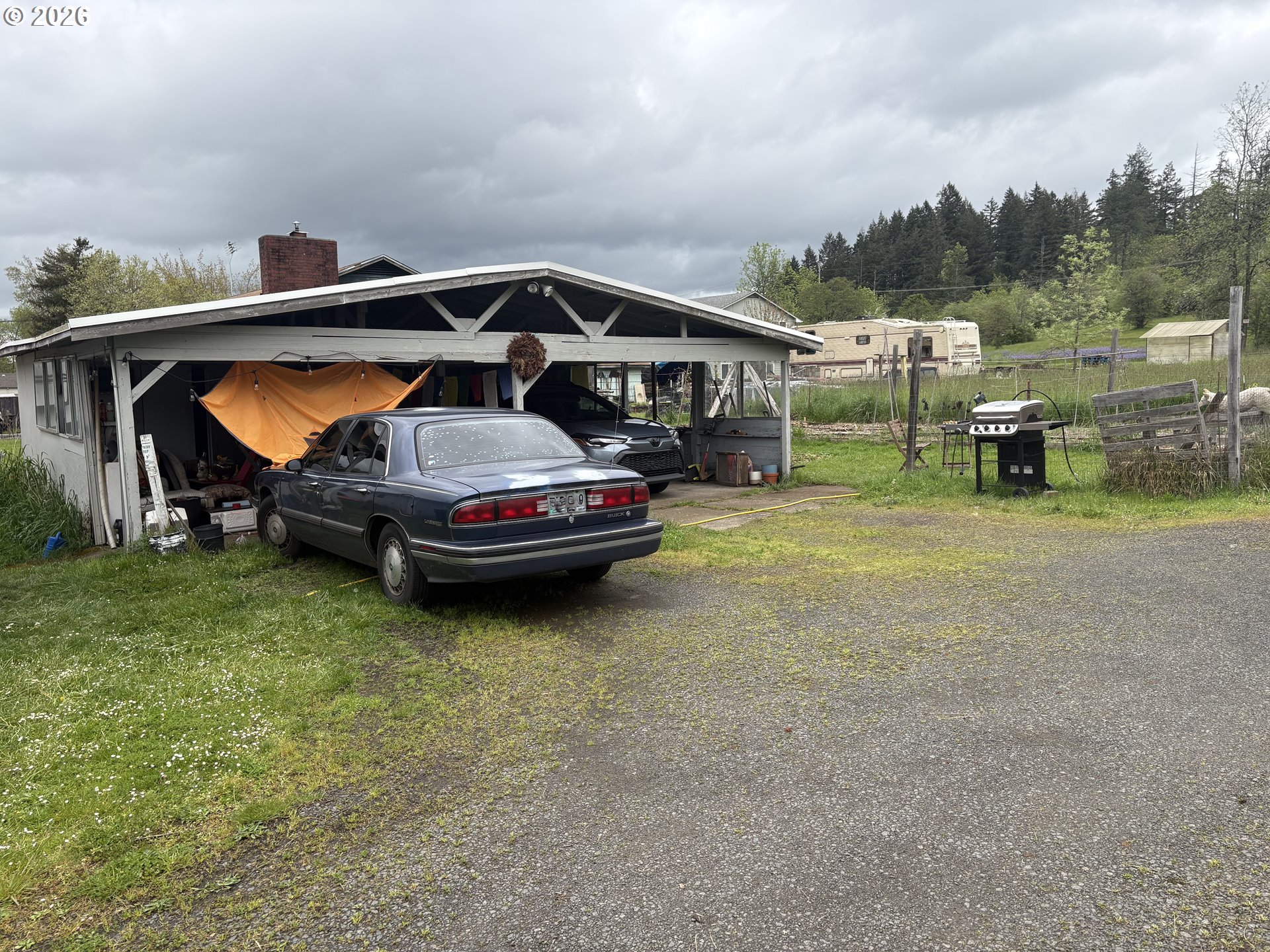 2491 Augusta Street Eugene, OR 97403 - Photo 14 of 15