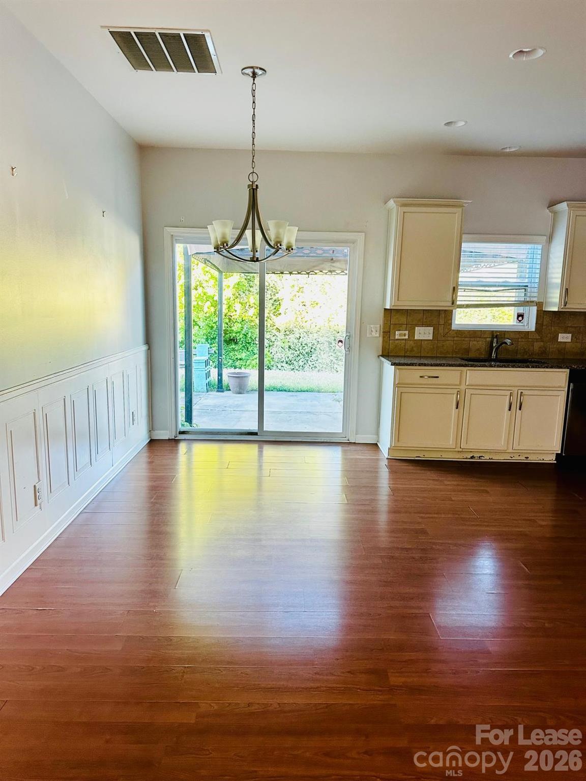 13823 Porter Creek Road Charlotte, NC 28262 - Photo 4 of 16