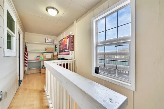 $299,990 | 160 Darden Drive, Anahuac, TX 77514