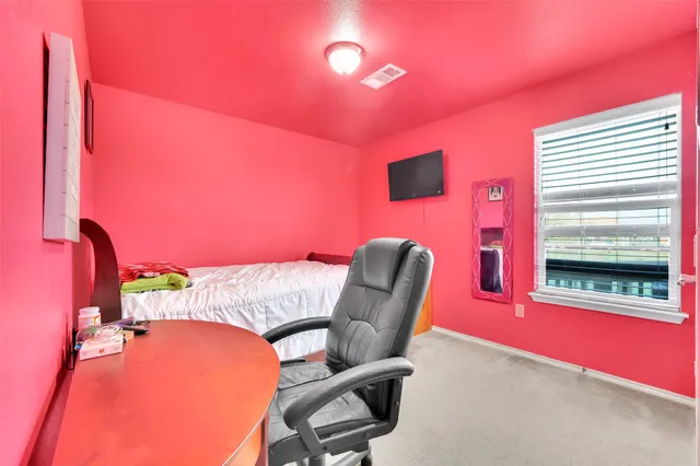 $299,990 | 160 Darden Drive, Anahuac, TX 77514