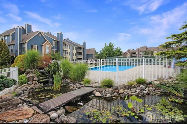 $1,800 | 336 Cozzens Court, East Brunswick, NJ 08816