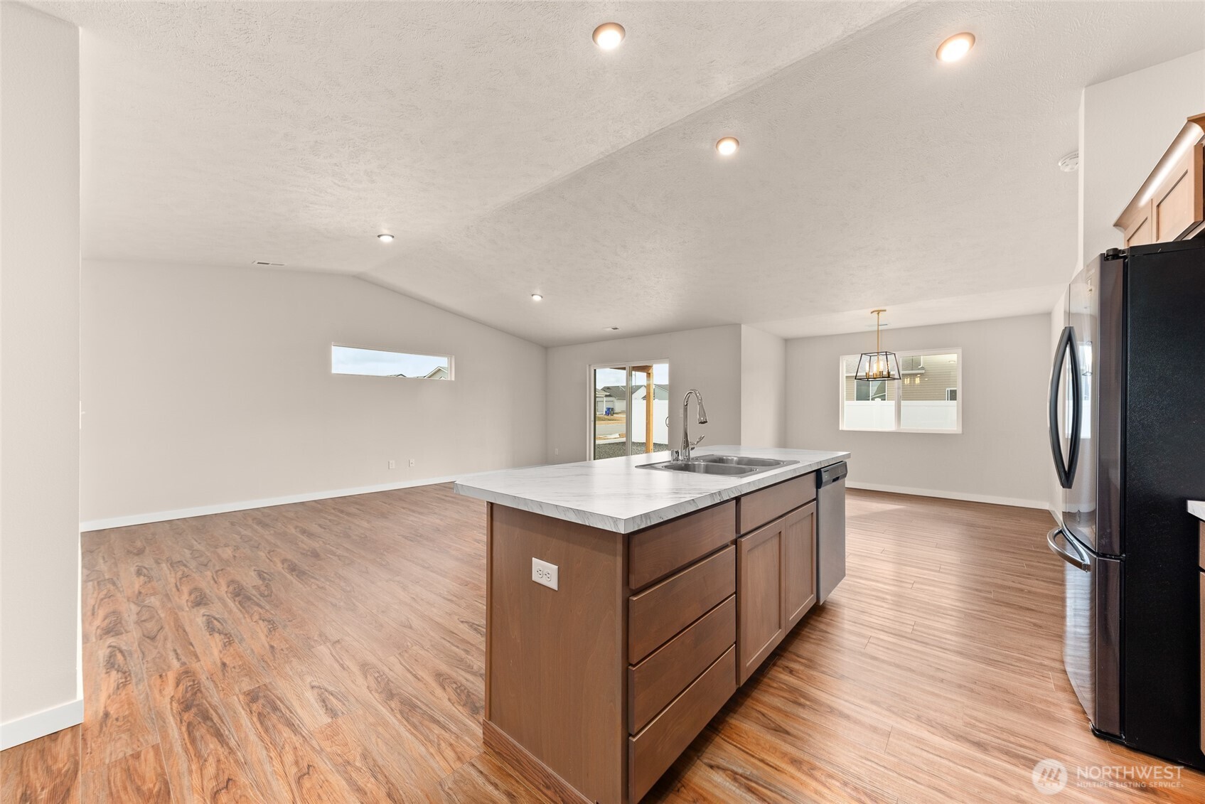 10505 West Salmonberry Road Cheney, WA 99004 - Photo 8 of 23 Gallery Image 8