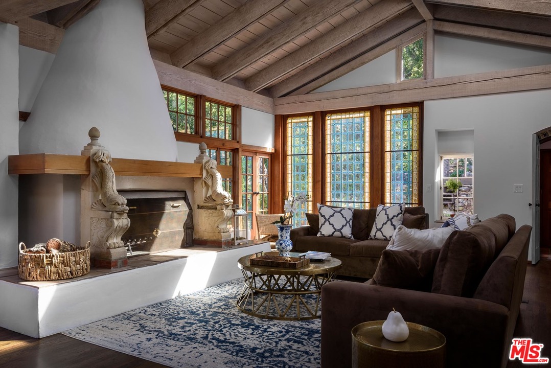 999 Hot Springs Road Santa Barbara, CA 93108 - Photo 4 of 21