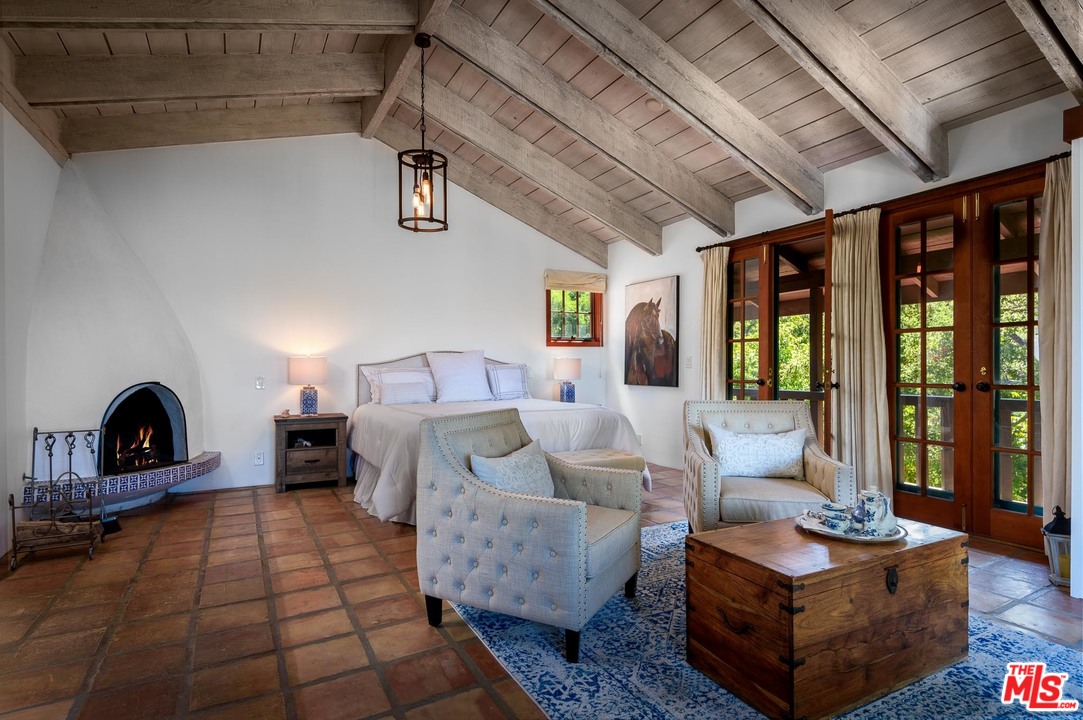 999 Hot Springs Road Santa Barbara, CA 93108 - Photo 9 of 21