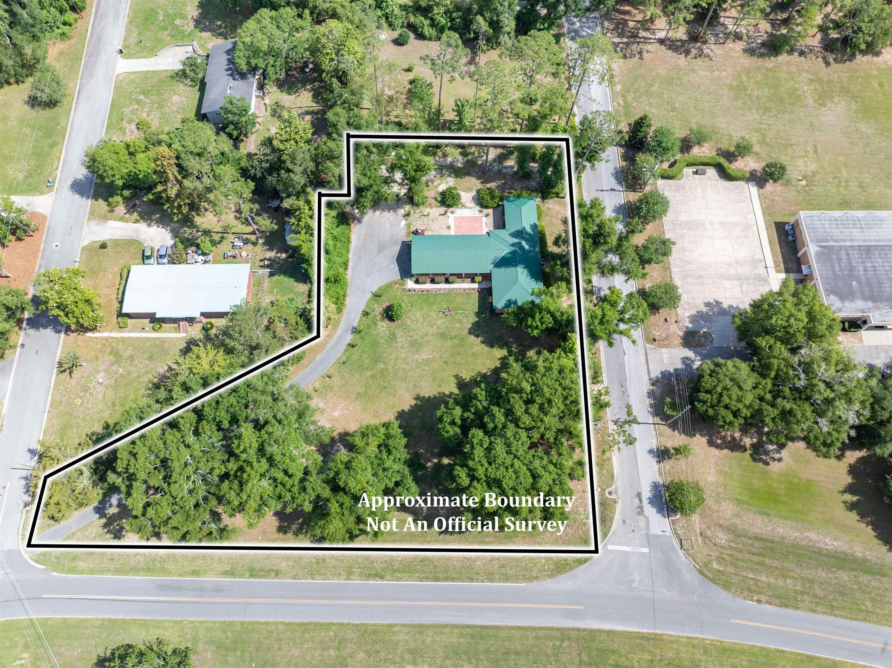 422 College Loop Madison, FL 32340 - Photo 2 of 30