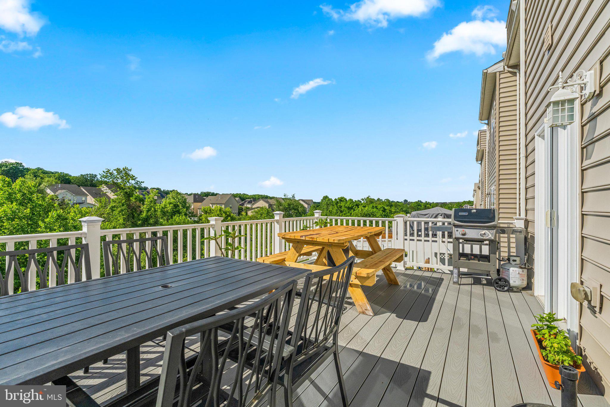 4532 Tinder Monrovia, MD 21770 - Photo 18 of 51 Deck