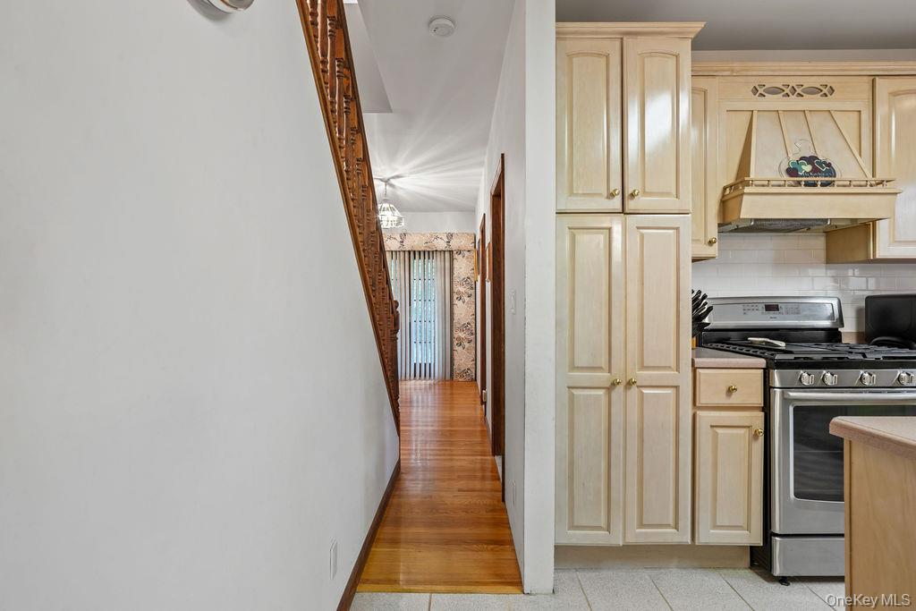289 Seven Springs Mountain Road Monroe, NY 10950 - Photo 9 of 25 a view of a kitchen from the hallway