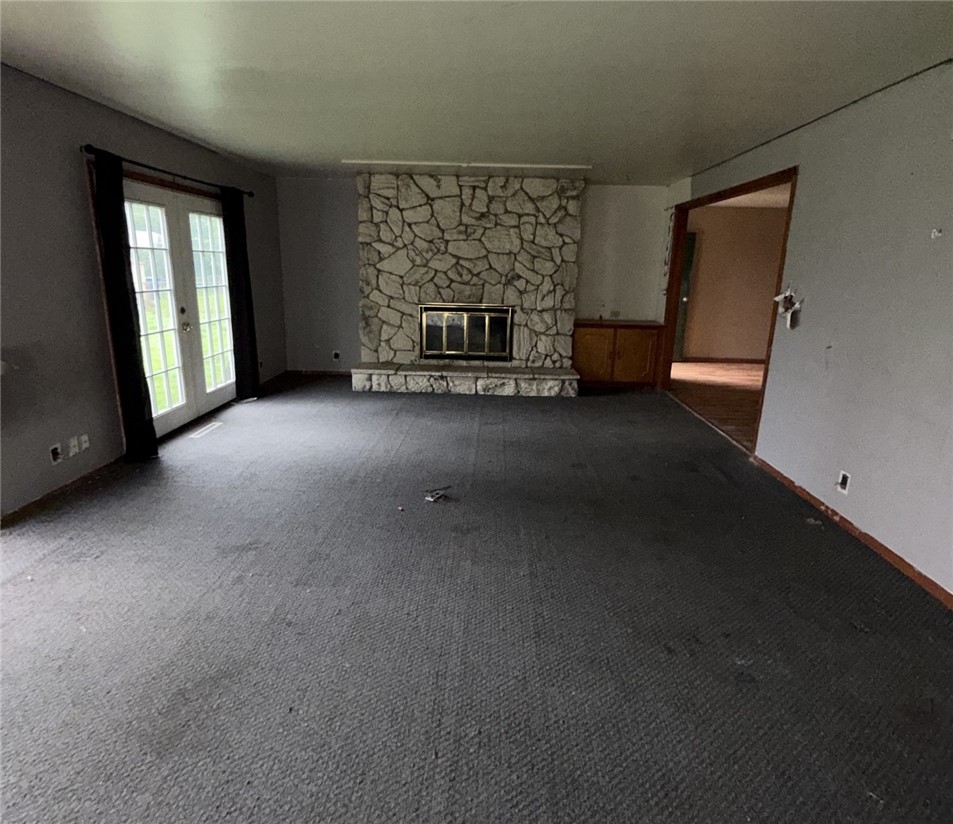 111 Forrest Avenue Paris, IL 61944 - Photo 4 of 15