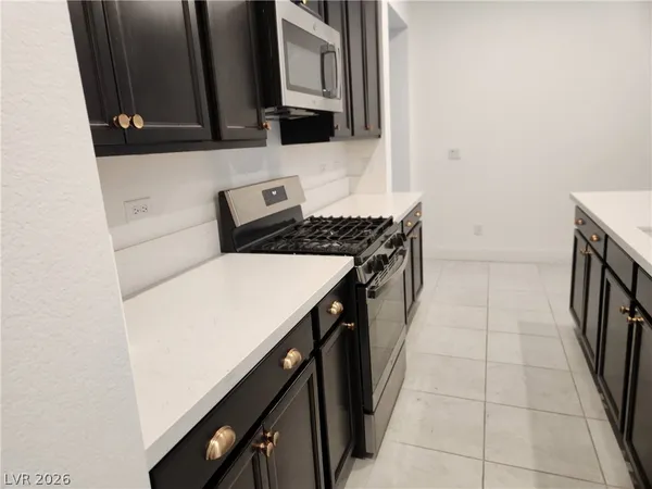 $2,200 | 3197 Bertonico Street, Henderson, NV 89044