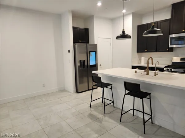 $2,200 | 3197 Bertonico Street, Henderson, NV 89044