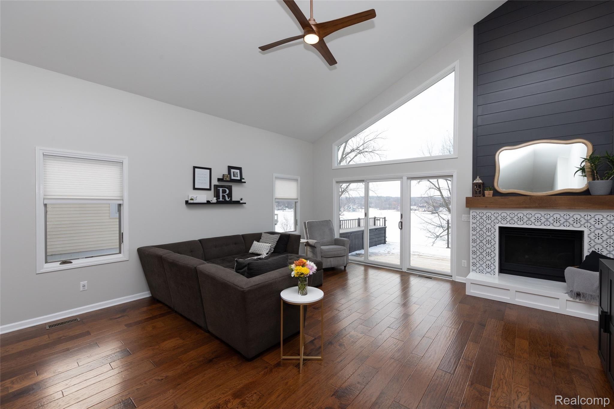 9745 Norman Road Clarkston, MI 48348 - Photo 12 of 73 Lovely gas fireplace!