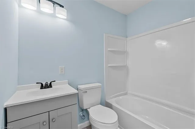 $249,000 | 1707 North Chatham Avenue, Siler City, NC 27344