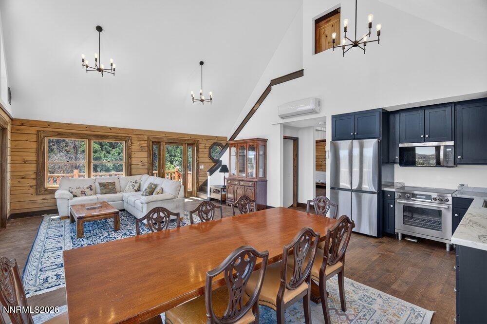 21545 Stallion Road Reno, NV 89521 - Photo 10 of 28 great room6