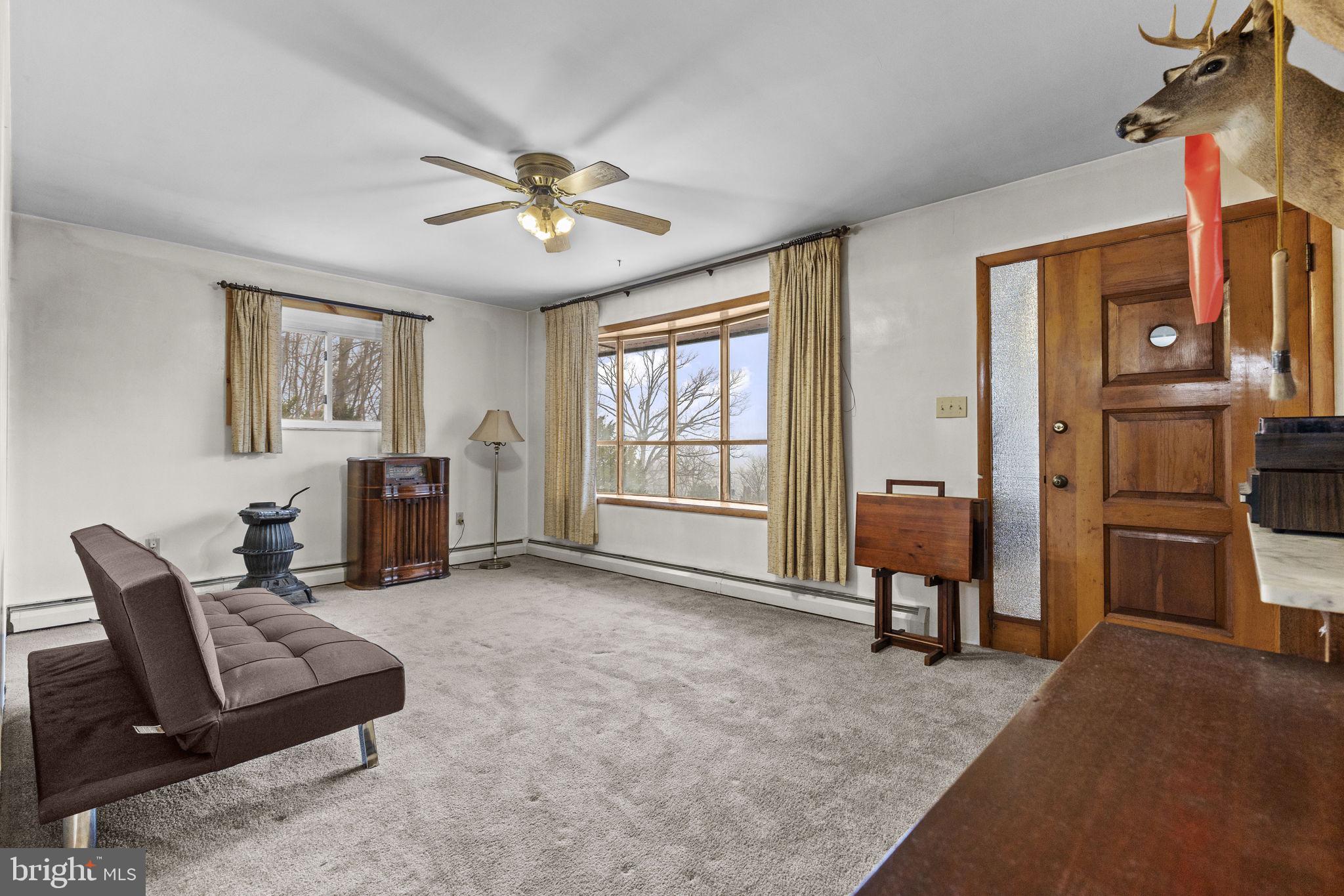 4460 Druck Valley Road York, PA 17406 - Photo 15 of 38