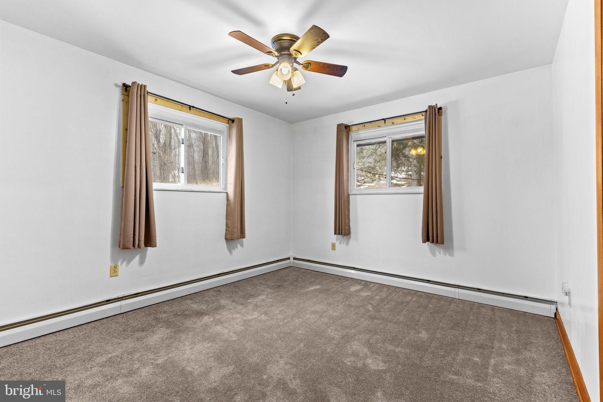 4460 Druck Valley Road York, PA 17406 - Photo 22 of 38