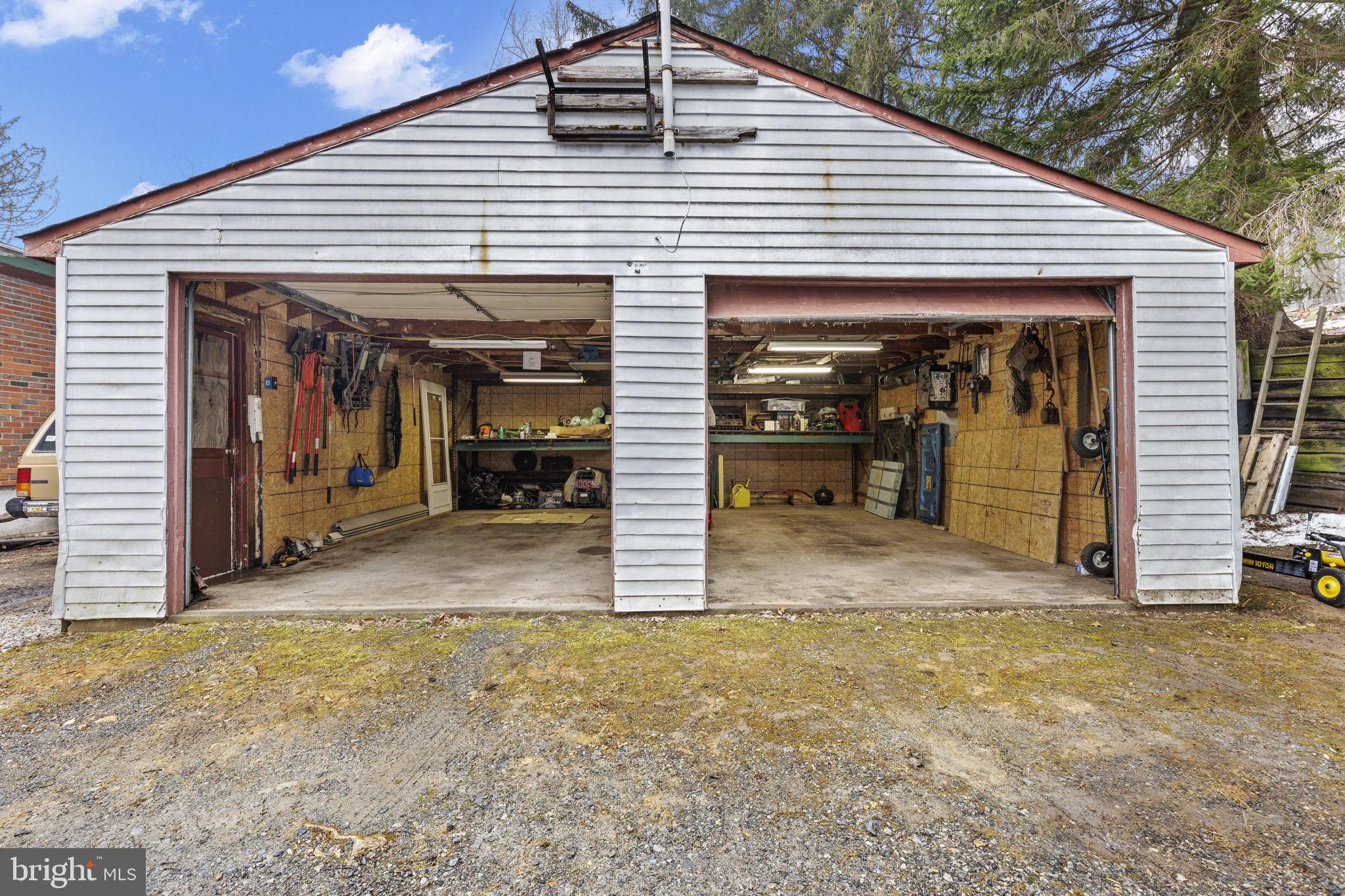 4460 Druck Valley Road York, PA 17406 - Photo 32 of 38