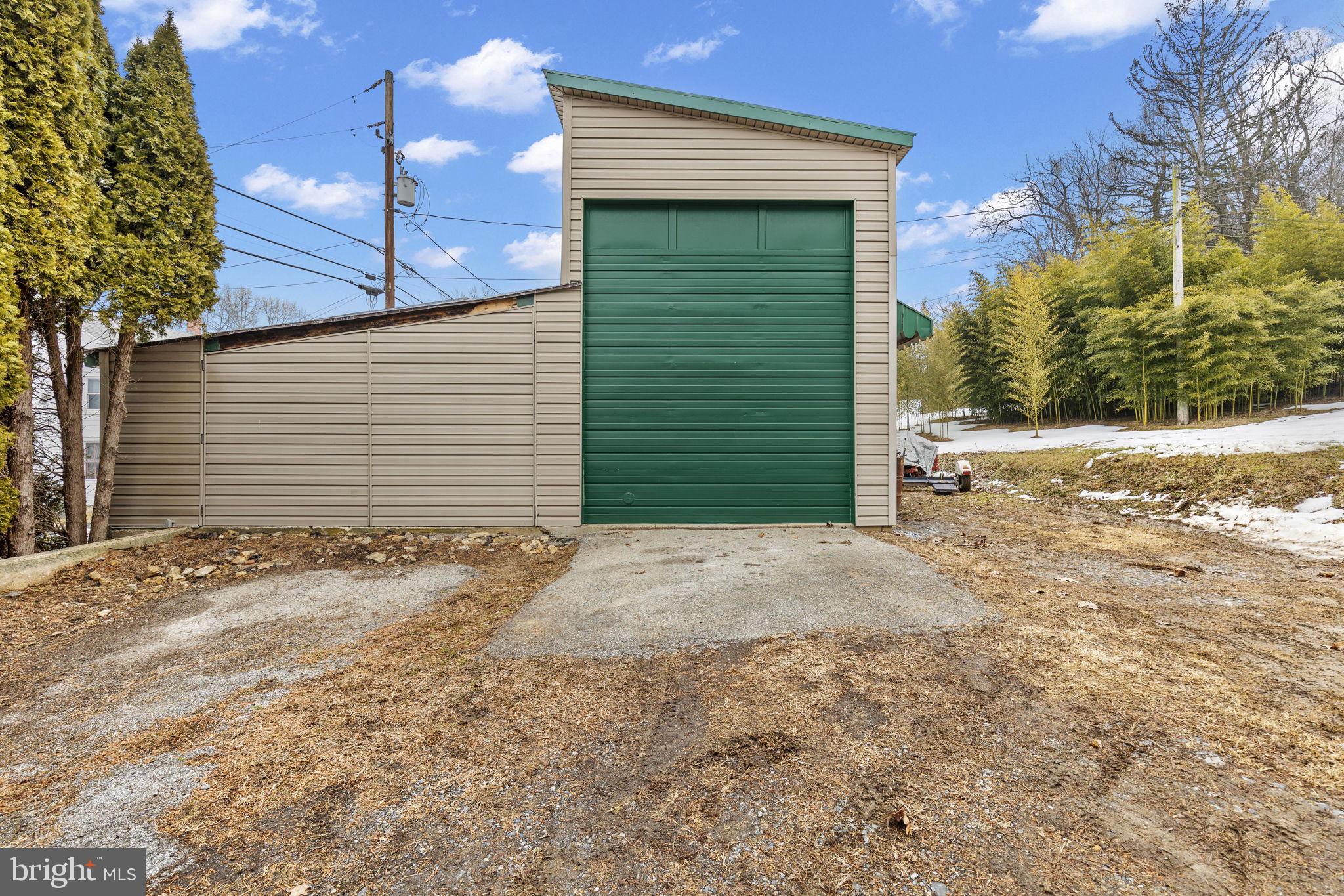 4460 Druck Valley Road York, PA 17406 - Photo 34 of 38