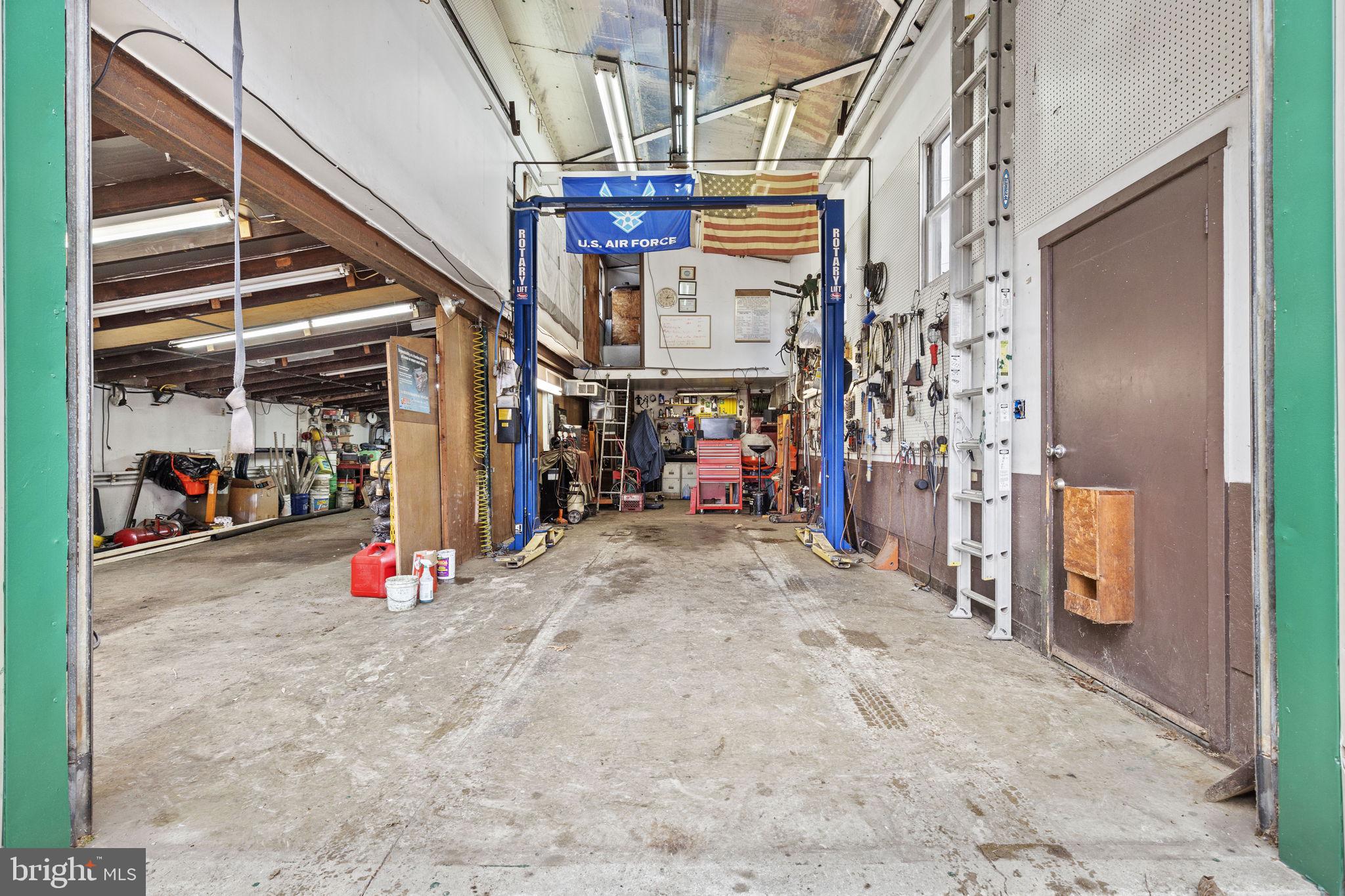 4460 Druck Valley Road York, PA 17406 - Photo 36 of 38