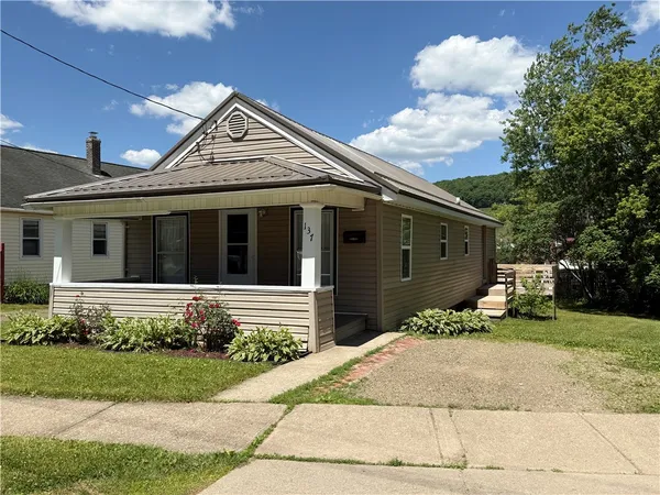 $89,900 | 137 Rockland Avenue, Bradford, PA 16701