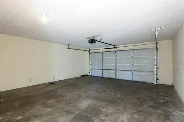 a view of a garage