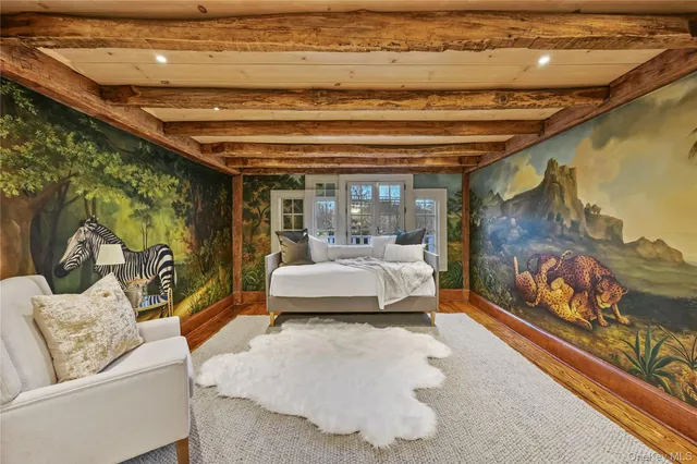 a view of wooden floor in a empty room