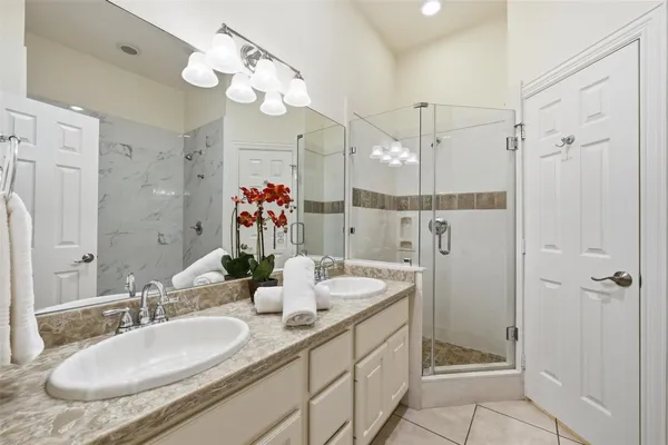 $1,850 | 2838 Misty Heath Lane, Houston, TX 77082