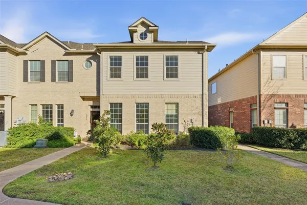 $1,850 | 2838 Misty Heath Lane, Houston, TX 77082