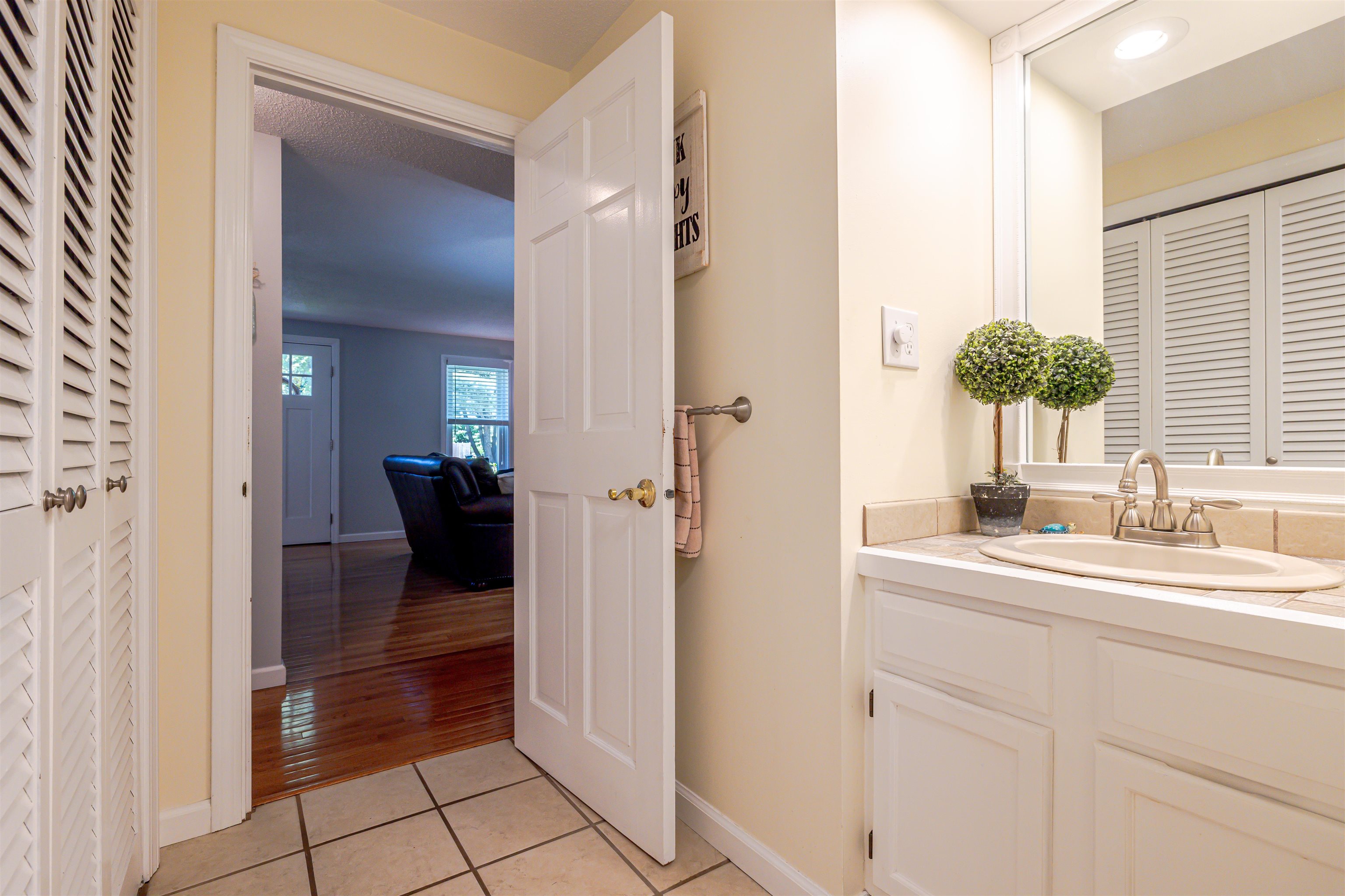 3 New Castle Street Concord, NH 03301 - Photo 25 of 60