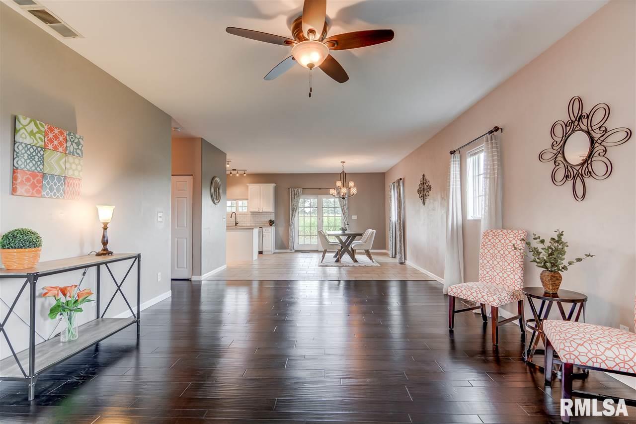 4013 Destiny Drive Springfield, IL 62712 - Photo 3 of 34